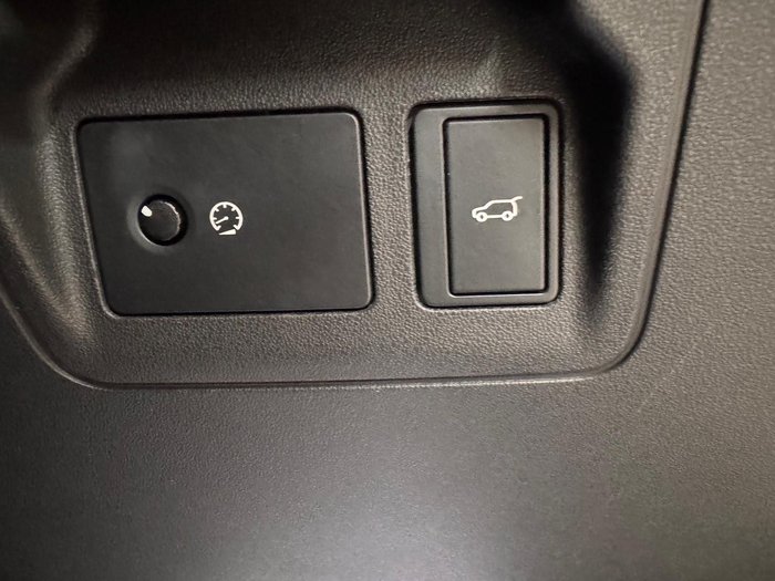 2018 Land Rover Range Rover Velar D300 HSE L560 MY18 AWD White