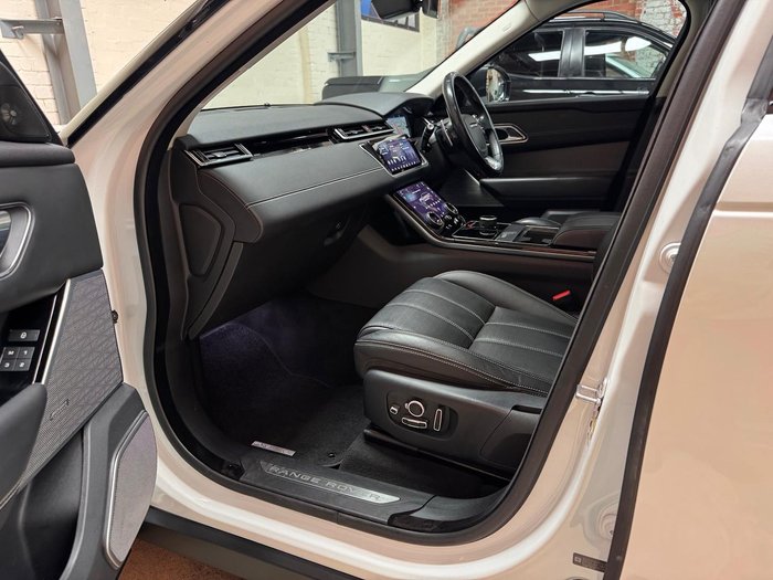 2018 Land Rover Range Rover Velar D300 HSE L560 MY18 AWD White