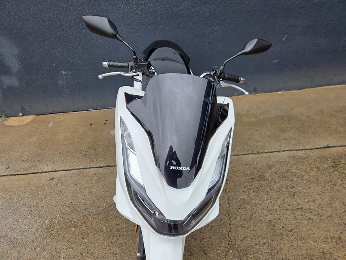 2023 Honda PCX125 WHITE