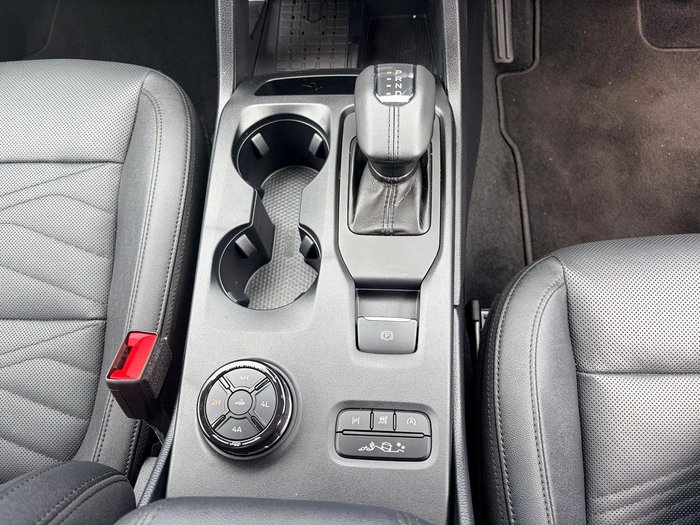 2025 Ford Everest Trend