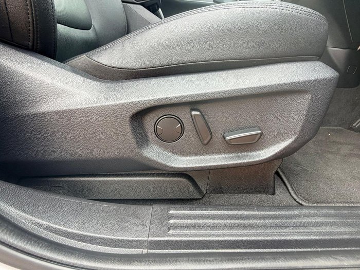 2025 Ford Everest Trend