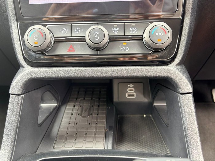 2025 Ford Everest Trend