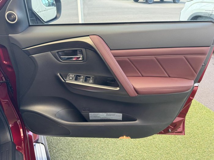 2025 Mitsubishi Pajero Sport GSR