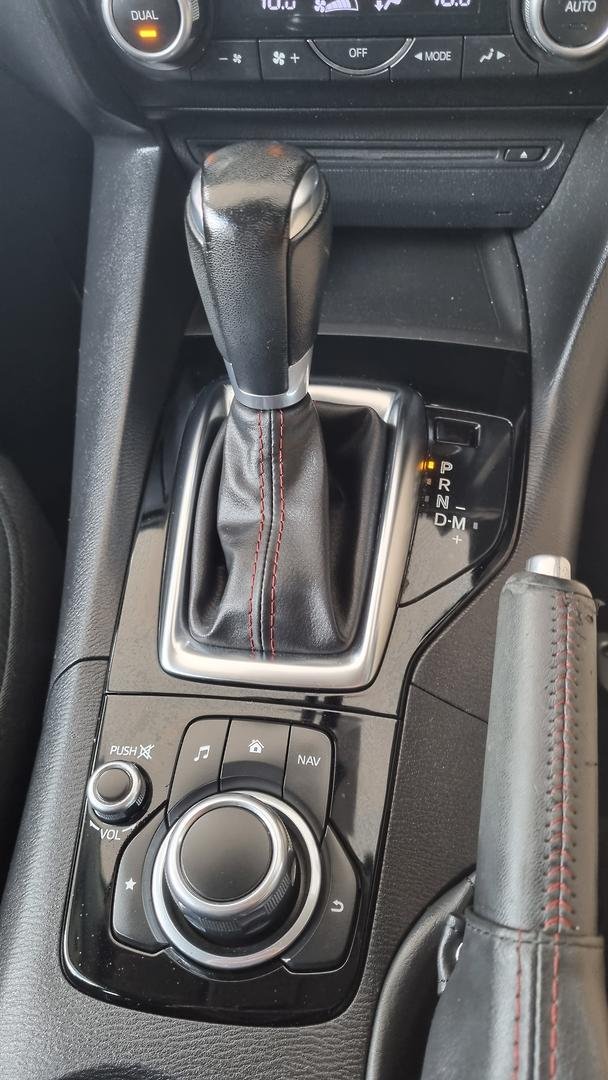 2015 Mazda 3 SP25