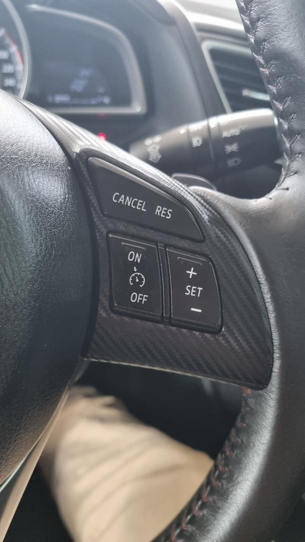 2015 Mazda 3 SP25