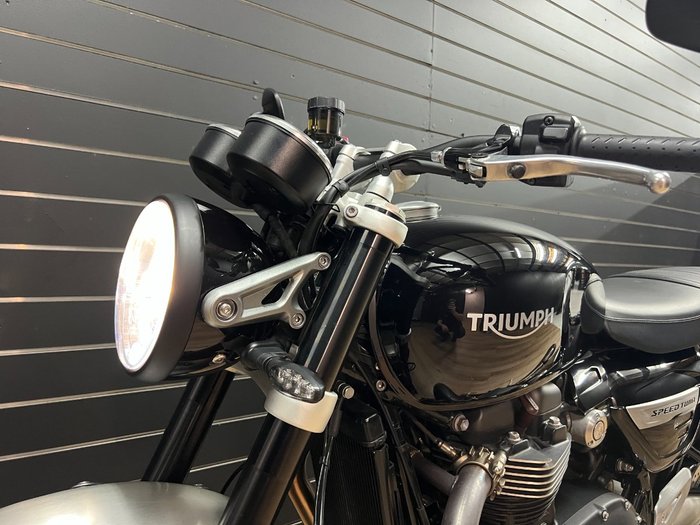 2022 TRIUMPH SPEED TWIN Black