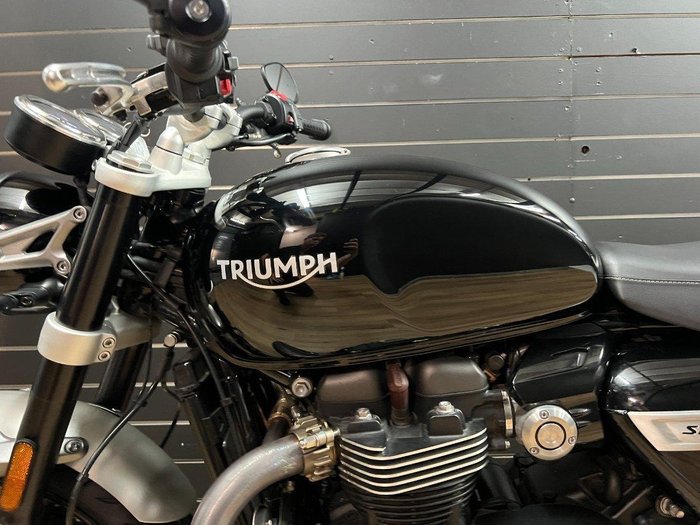 2022 TRIUMPH SPEED TWIN Black