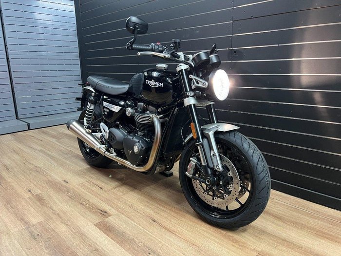 2022 TRIUMPH SPEED TWIN Black