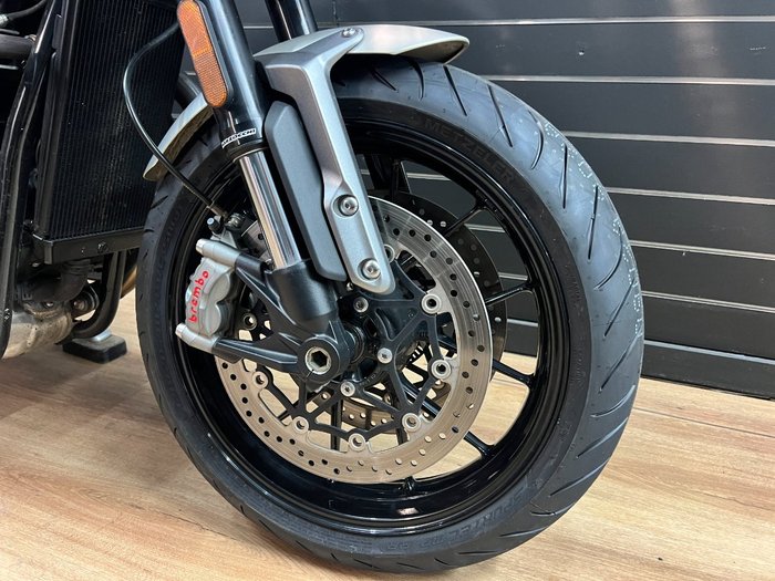 2022 TRIUMPH SPEED TWIN Black