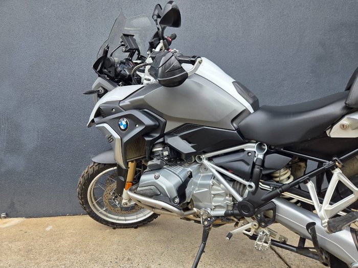 2017 BMW Motorrad R1200 GS WHITE