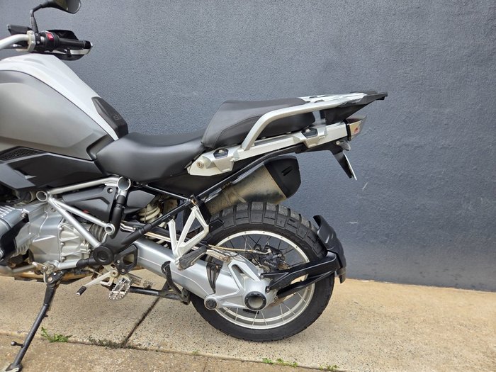 2017 BMW Motorrad R1200 GS WHITE