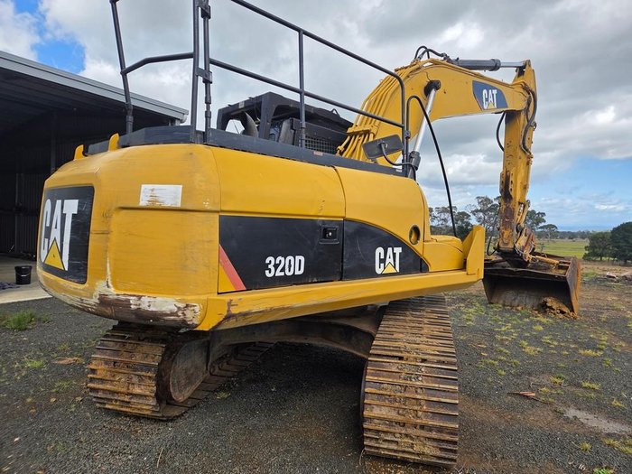 2008 Caterpillar 320D