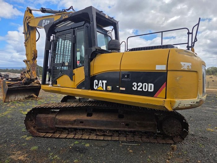2008 Caterpillar 320D