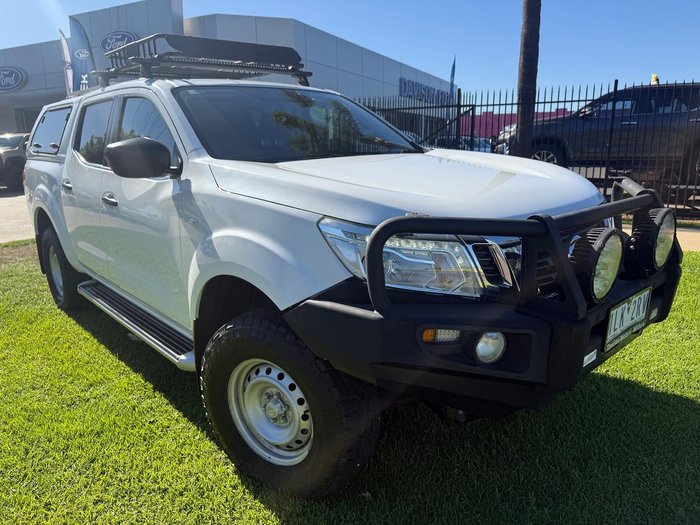 2017 Nissan Navara SL