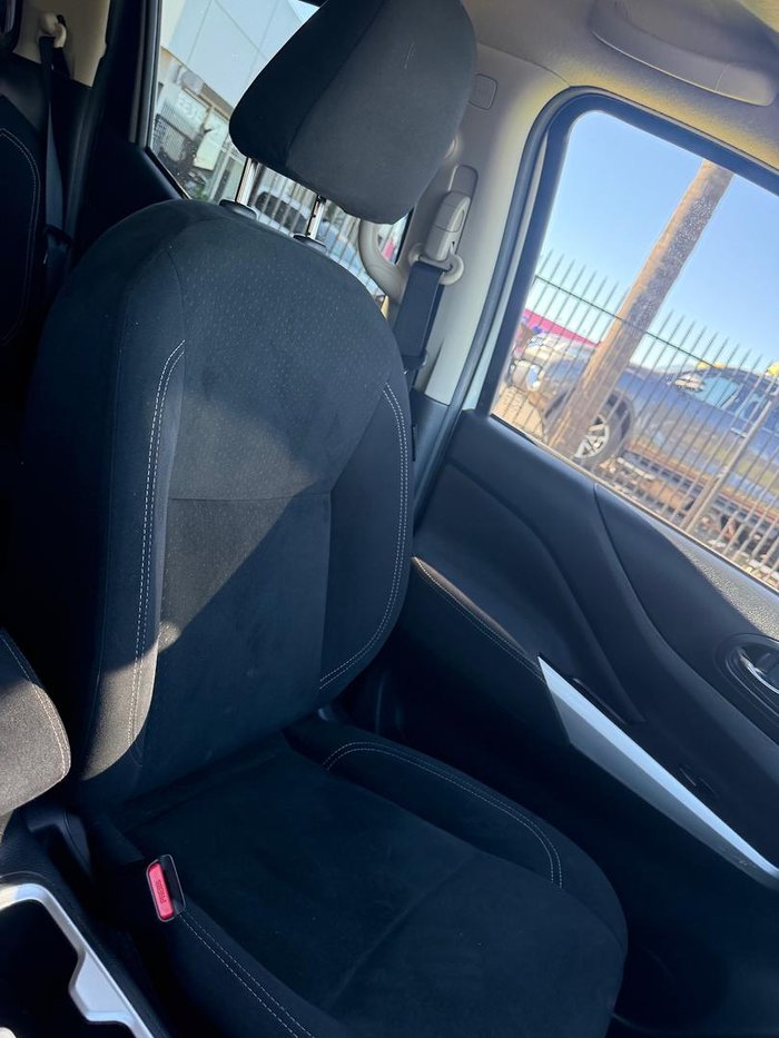 2017 Nissan Navara SL