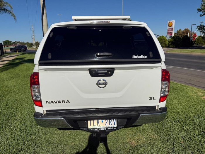 2017 Nissan Navara SL