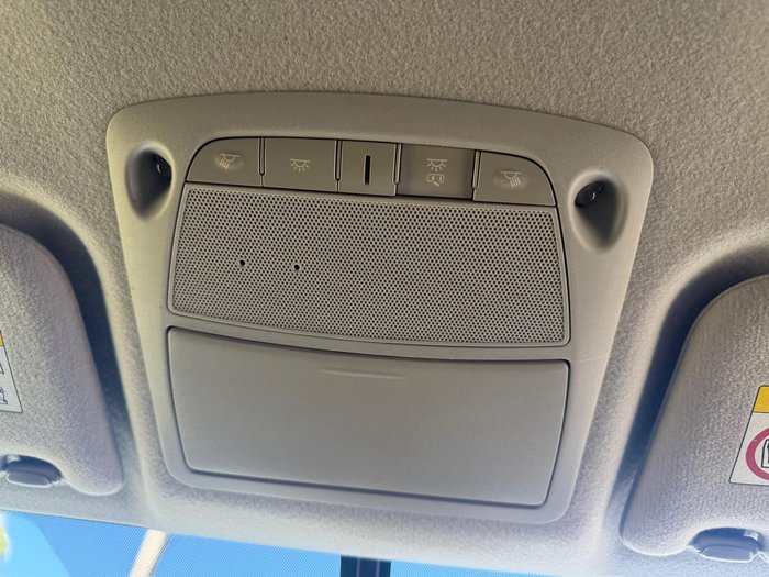 2017 Nissan Navara SL