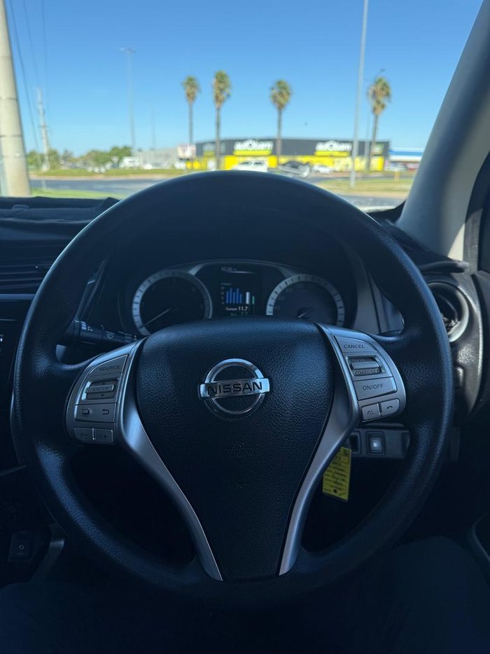 2017 Nissan Navara SL