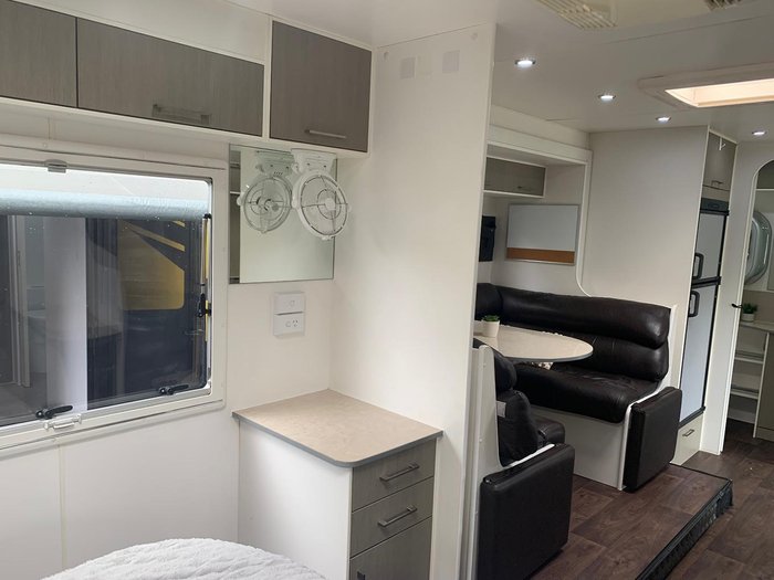 2014 New Age Caravans Oz Classic Slider