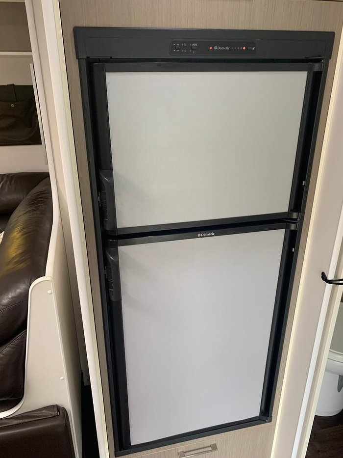 2014 New Age Caravans Oz Classic Slider