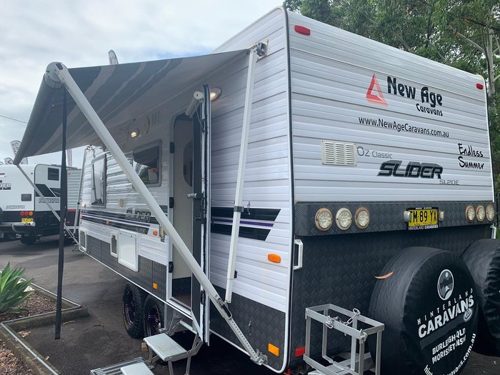 2014 New Age Caravans Oz Classic Slider