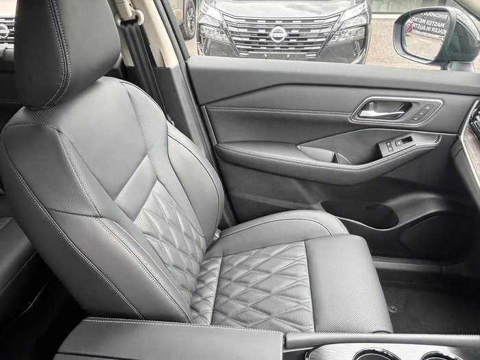 2026 Nissan X-TRAIL Ti-L e-POWER T33 MY26 Four Wheel Drive Deep Ocean Blue/Black Roof