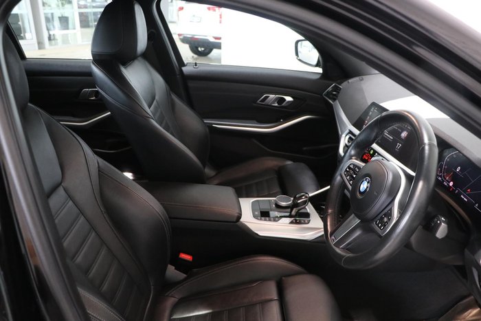 2021 BMW 3 Series 330i M Sport