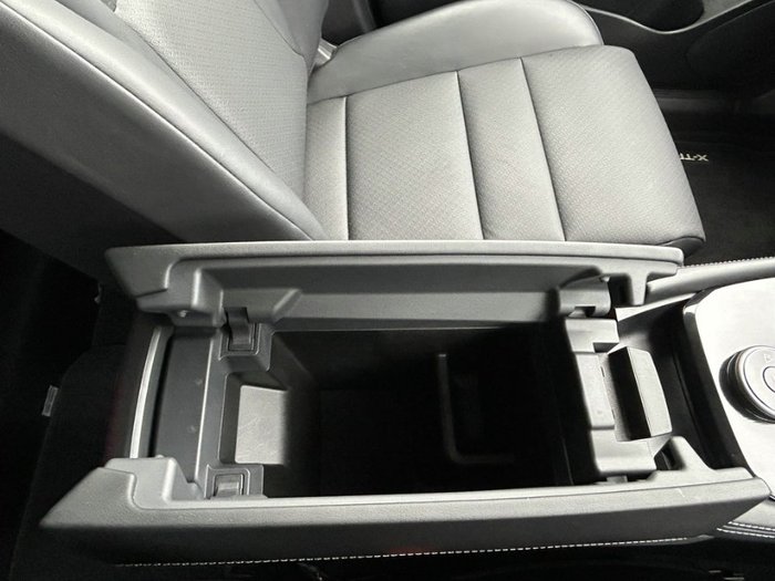 2025 Nissan X-TRAIL ST-L