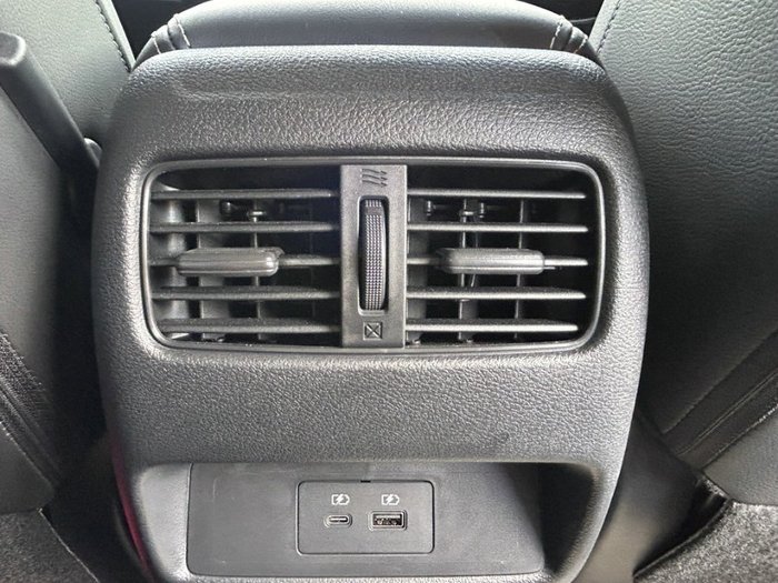 2024 Nissan QASHQAI ST-L