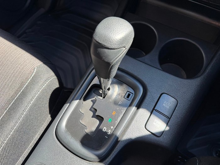 2018 Toyota Hilux SR