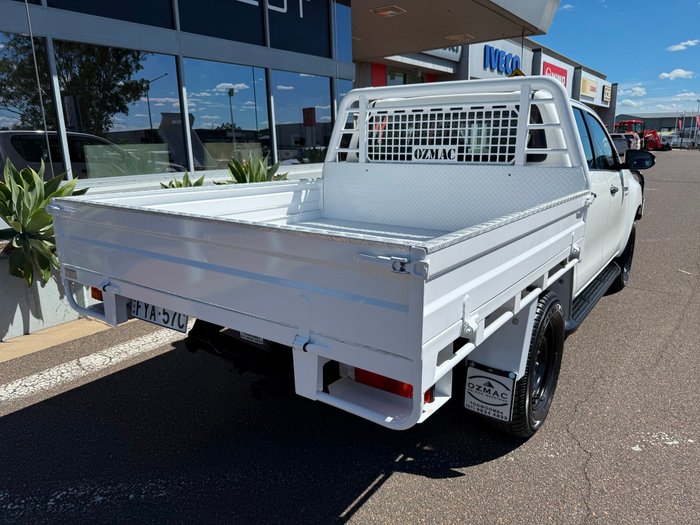 2018 Toyota Hilux SR