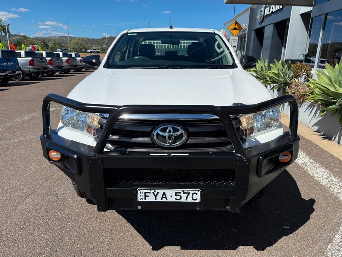 2018 Toyota Hilux SR