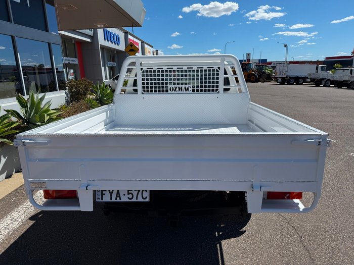 2018 Toyota Hilux SR