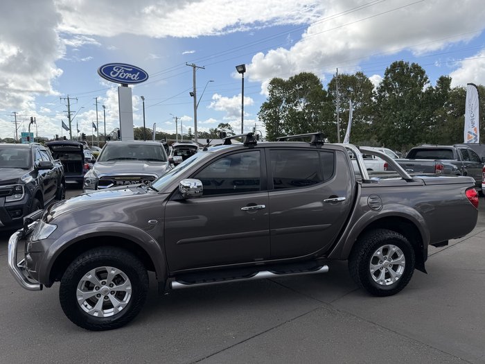 2015 Mitsubishi Triton