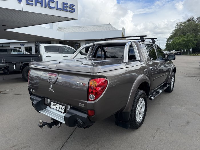 2015 Mitsubishi Triton