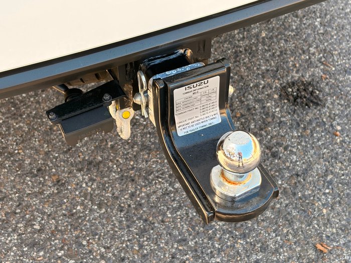 2023 Isuzu MU-X LS-M