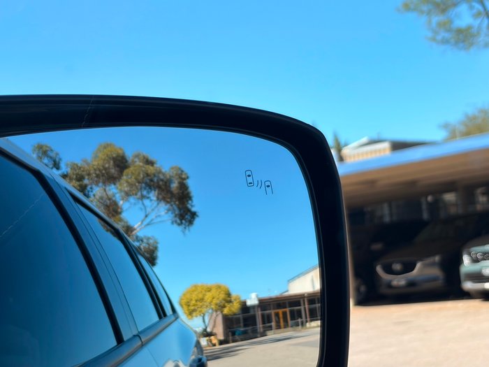 2023 Isuzu MU-X LS-M