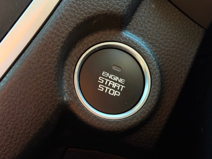 2023 Isuzu MU-X LS-M