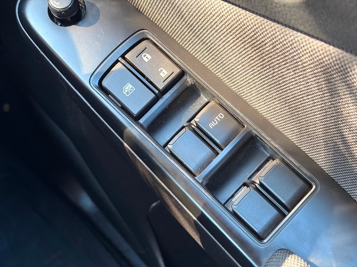 2023 Isuzu MU-X LS-M