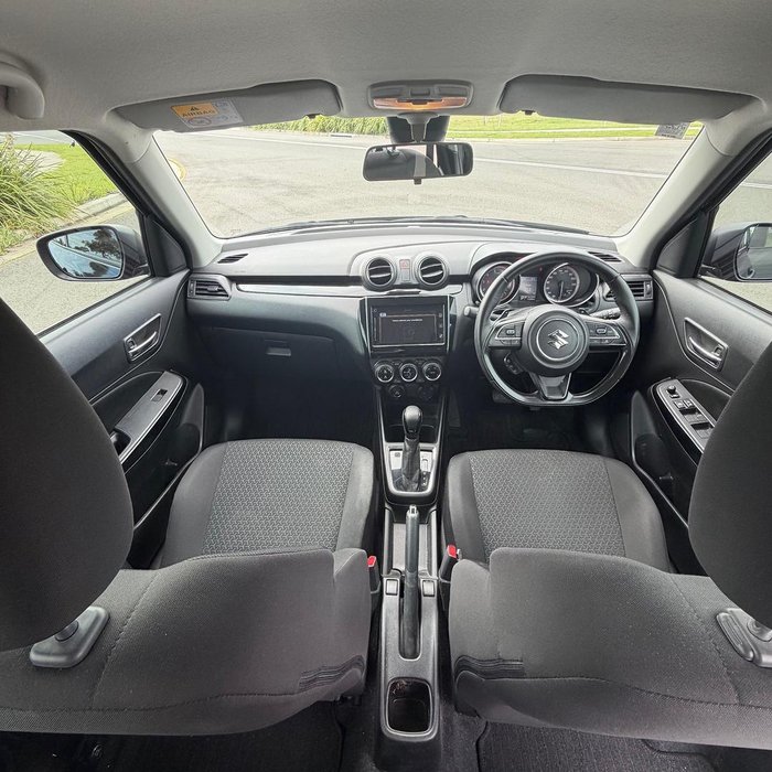 2017 Suzuki Swift GLX Turbo