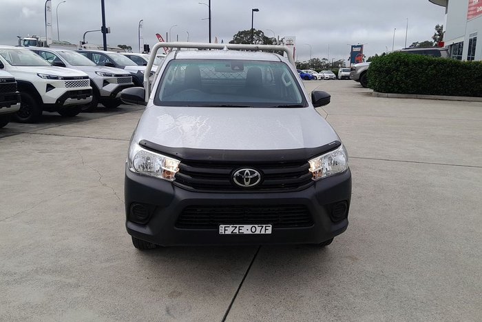 2025 Toyota Hilux Workmate