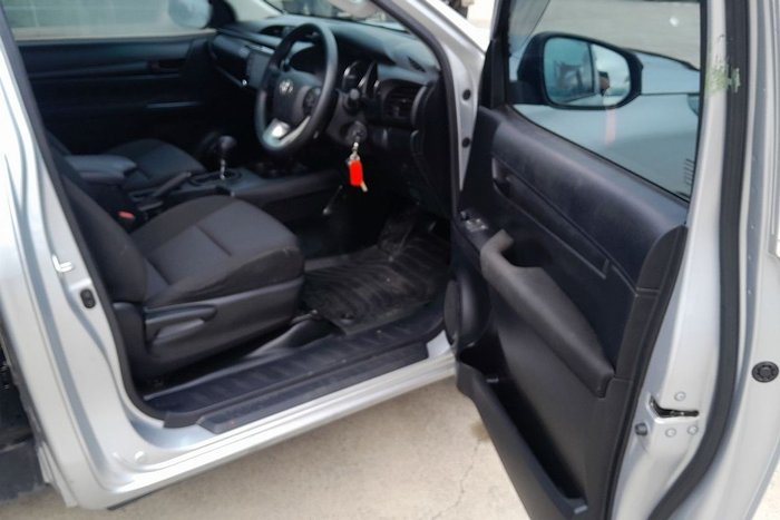 2025 Toyota Hilux Workmate