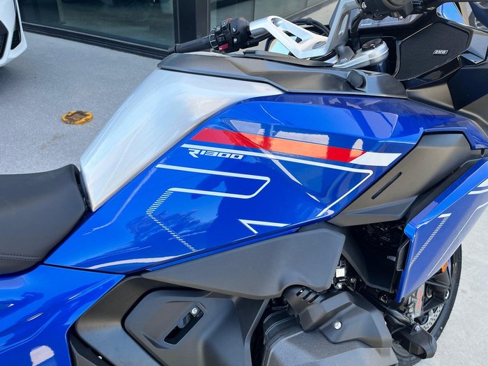 2025 BMW R 1300 RT Impulse
