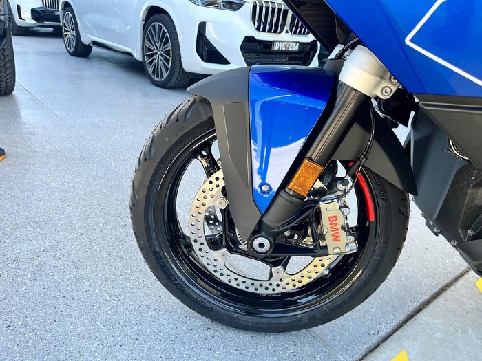 2025 BMW R 1300 RT Impulse