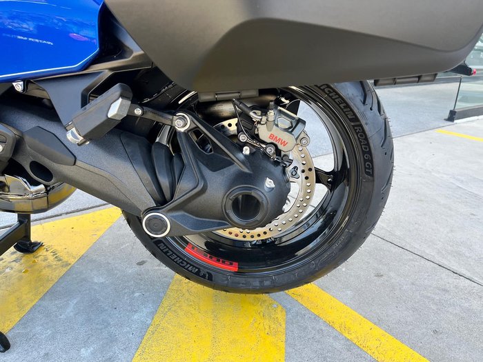 2025 BMW R 1300 RT Impulse