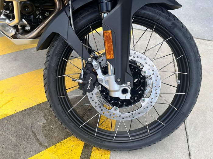 2025 BMW F 900 GS Adventure Ride Pro