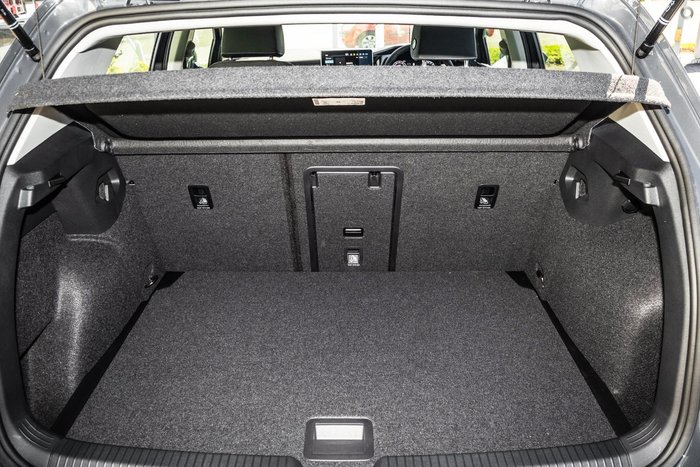 2025 Volkswagen Golf 110TSI Life 8.5 MY25 Dolphin Grey