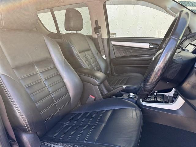 2017 Isuzu MU-X LS-T