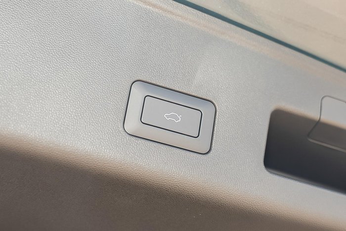 2025 Jaecoo J5 EV Summit