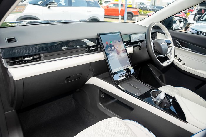 2025 Jaecoo J5 EV Summit